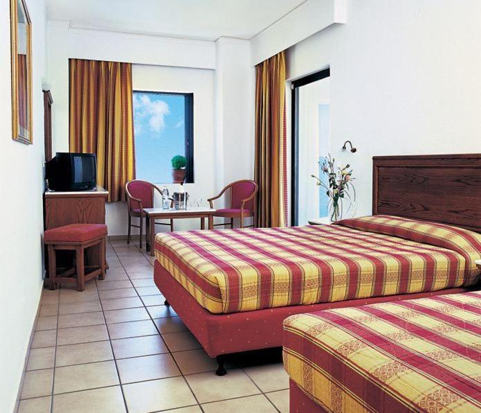 Hotel Chrissi Amoudia Anissaras Zimmer foto